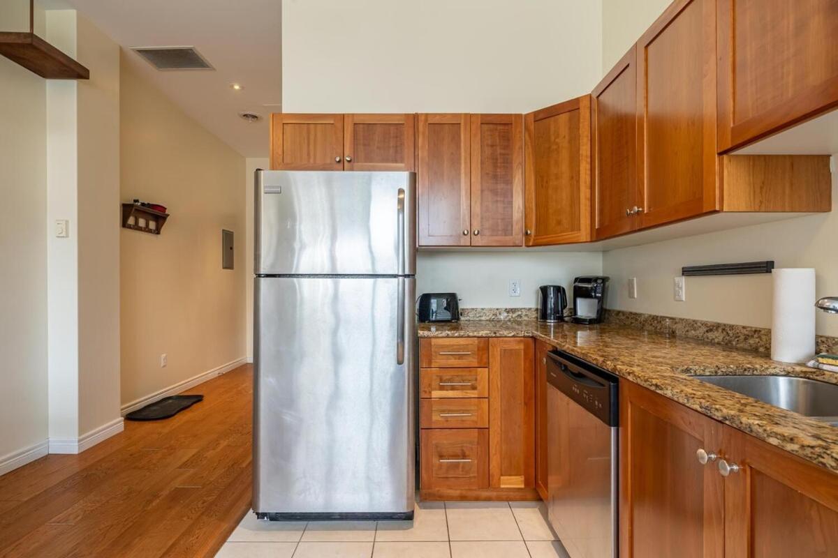 Apartment Bright & Charming Loft With Ac, Unit 3 Halifax